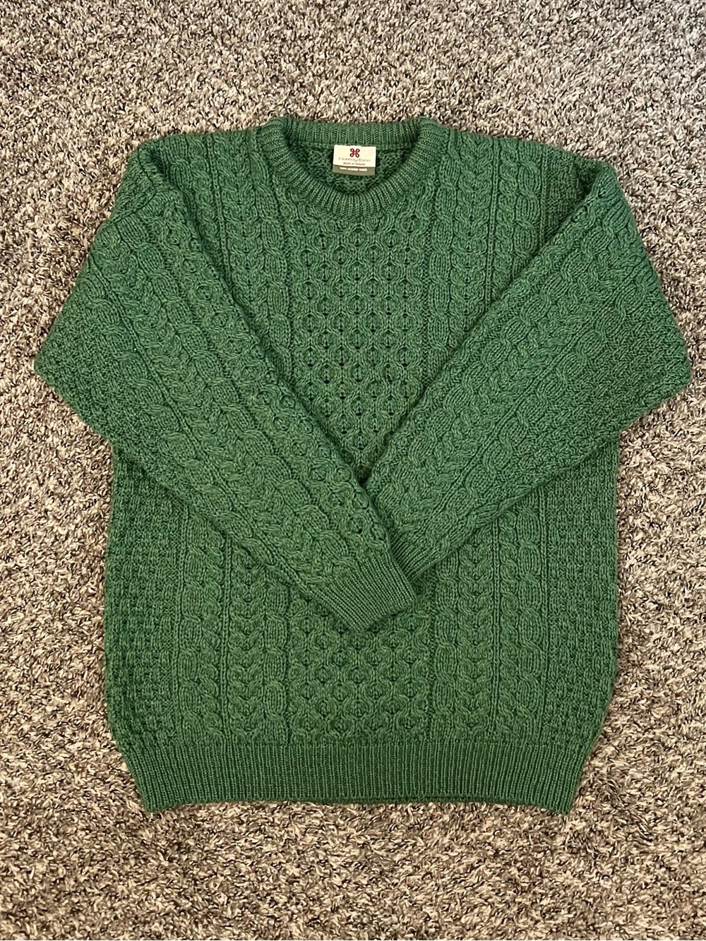 Vintage Carraig Donn green merino wool cable knit sweater Irish Fisherman Cabin